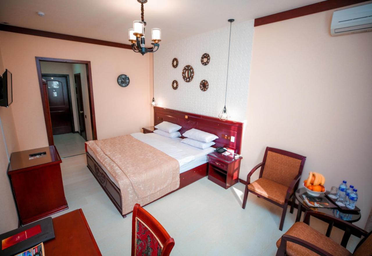 Asia Tashkent Hotel Екстер'єр фото