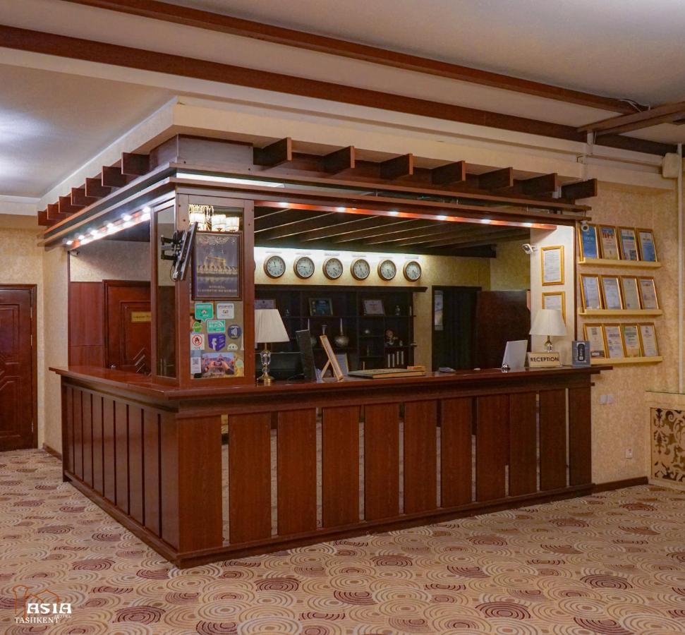 Asia Tashkent Hotel Екстер'єр фото