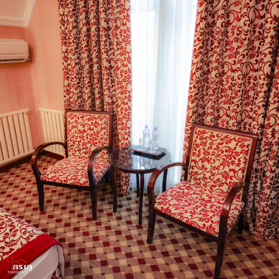 Asia Tashkent Hotel Екстер'єр фото